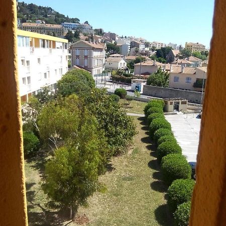 Appartement En Duplex Au 3Ieme Etage Sans Ascenseur Hyères Eksteriør bilde